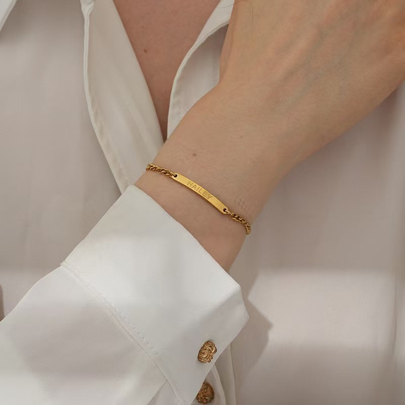 Personalized Square Plate Bracelet – A Gift with Meaning