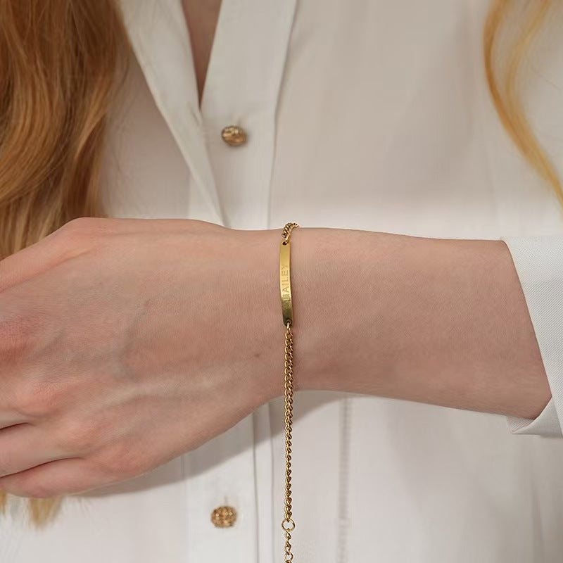 Personalized Square Plate Bracelet – A Gift with Meaning
